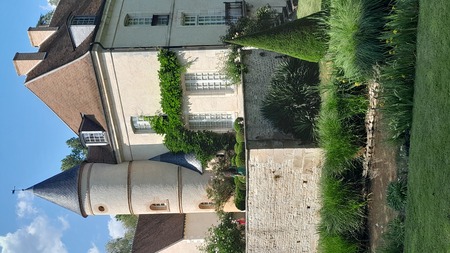 Château tour vertical (1)